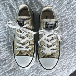 Converse Chucks all star Kids size 13 Low top Sneakers